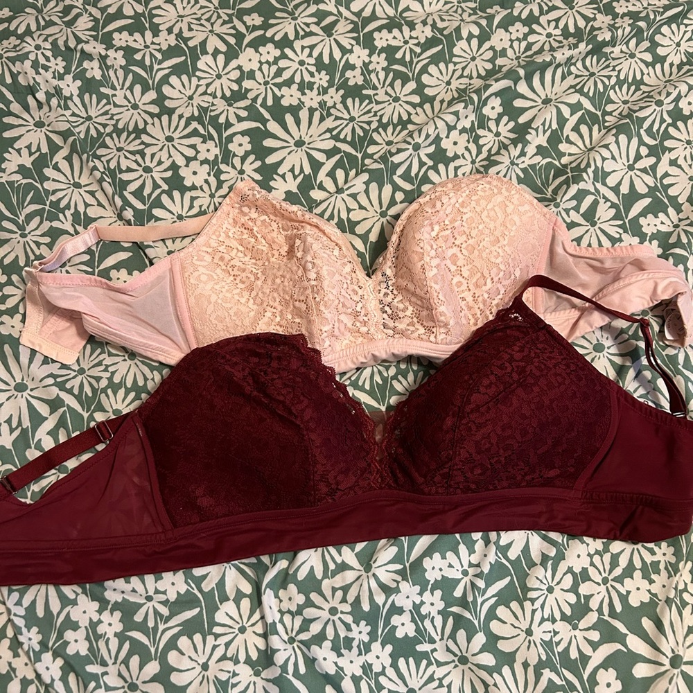 Auden Lace Bra Set in Pink and Burgundy